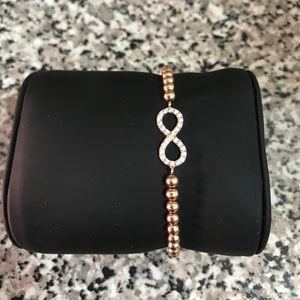 Rose Gold Infinity Stretchy Beaded Bracelet NWOT